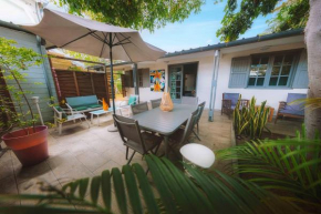 Bungalow PITAYA dans jardin tropical proche lagon